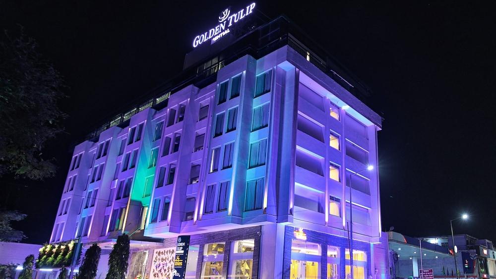 מלון Golden Tulip Essential ג'איפור מראה חיצוני תמונה